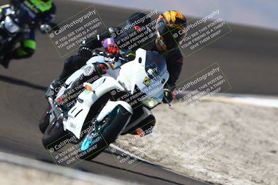 media/Sep-21-2025-TrackDaz (Sun) [[277c75b276]]/C Group/1240pm (Turn 2)/